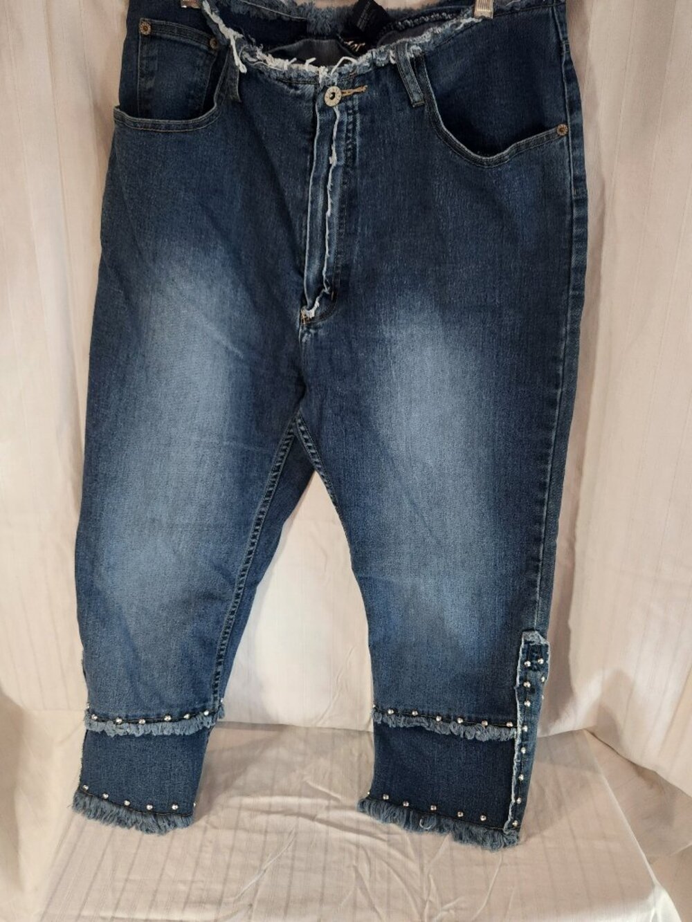 Lazer Jeans High Rise Studded Fringe Crop Wide Leg Wide Hem Denim Size 14